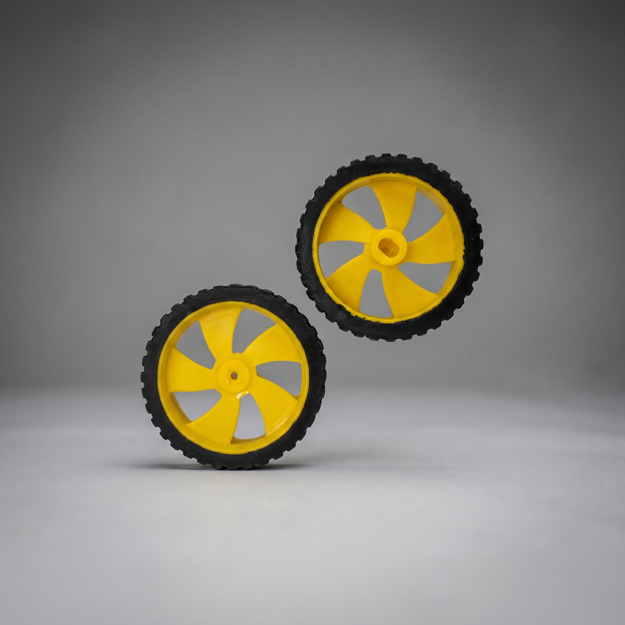 Robot BO Wheel 45 x 11 mm for DC Geared Motor (Pack of 2) - Image 2