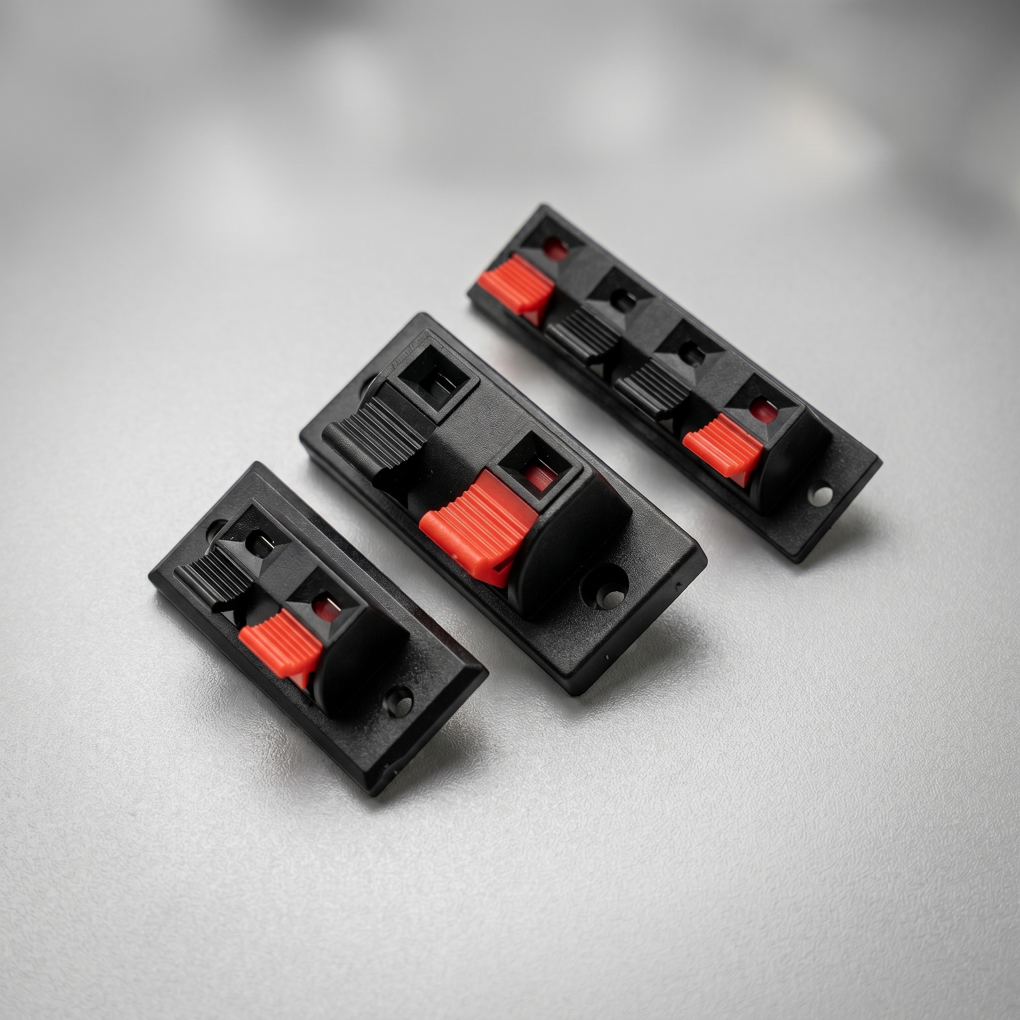 QBM 4 Position Push-in Spring Load Audio Speaker Terminal Connector Jack Single Row - Image 3